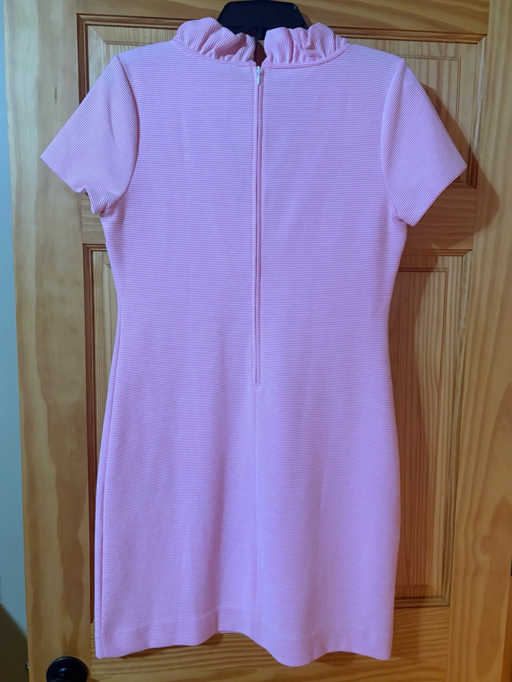 Lilly Pulitzer Pink Ruffle V-Neck Short Sleeve Dress, like new!! - Picture 2 of 3
